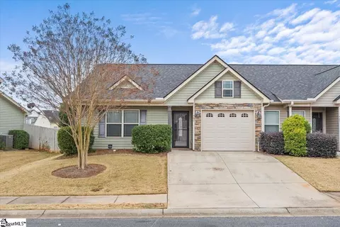 567 Wesberry Cir, Spartanburg, SC 29301