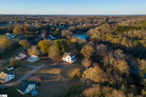 20 Green St, Pelzer, SC 29669 photo 11
