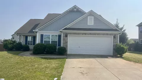 919 Rip Rap Dr, Boiling Springs, SC 29316