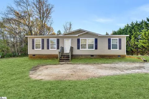 140 Greenpond Farm Rd, Gray Court, SC 29645