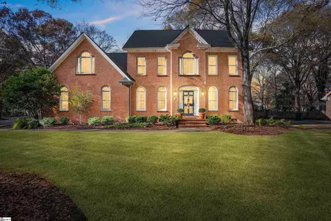 301 Circle Slope Dr, Simpsonville, SC 29681