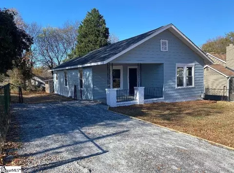 208 Sunshine Ave, Greenville, SC 29609