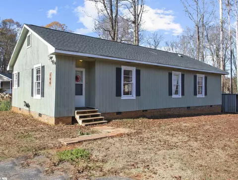 104 Old Well Pl, Boiling Springs, SC 29316