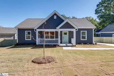 222 S Buckhorn Rd, Greenville, SC 29609