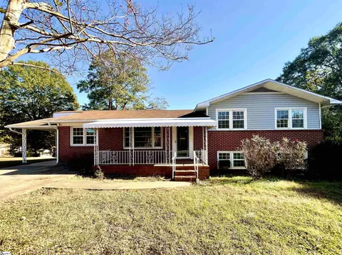 203 Collins Ave, Spartanburg, SC 29306