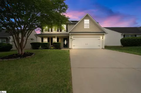 438 Bentridge Dr, Spartanburg, SC 29301