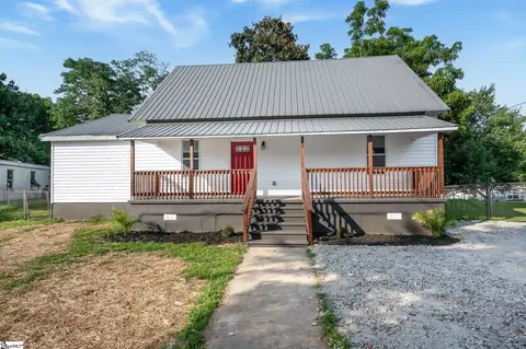 3 Mccaughrin St, Pelzer, SC 29669