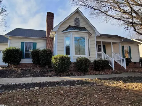 108 Keswick Trl, Simpsonville, SC 29681