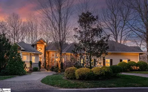 8001 Glassy Ridge Rd, Landrum, SC 29356