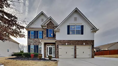 207 Willowbottom Dr, Greer, SC 29651