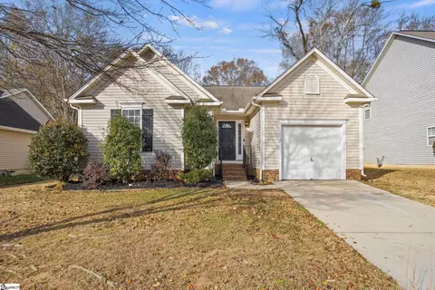 110 Morell Dr, Simpsonville, SC 29681