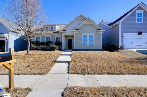 214 Meritage St, Greer, SC 29651