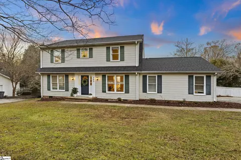 302 Stallings Rd, Taylors, SC 29687