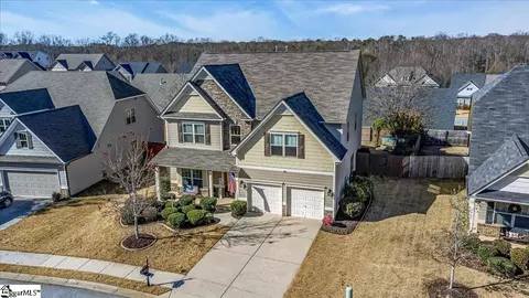 427 Bridge Crossing Dr, Simpsonville, SC 29681