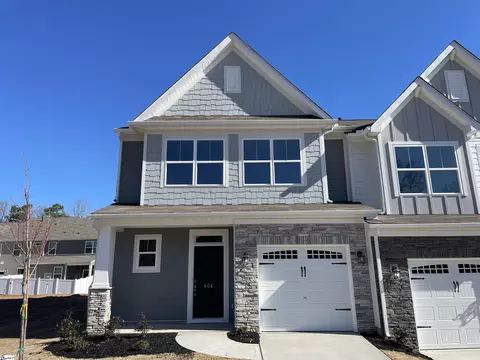606 Autumn Lake Rdg, Simpsonville, SC 29681