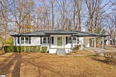 7 Cahu Dr, Taylors, SC 29687