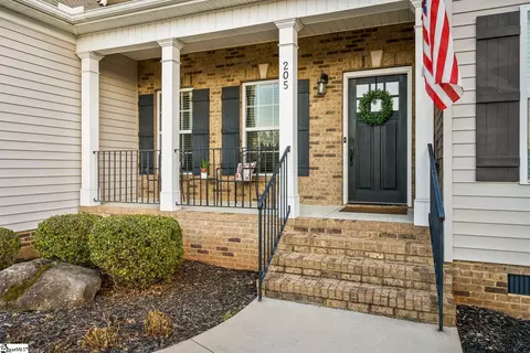 205 Trask Ct, Greer, SC 29650 photo 2