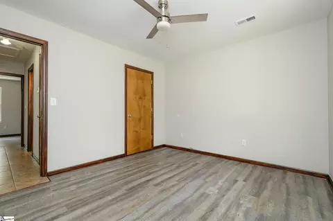 211 Brookside Dr, Duncan, SC 29334 photo 6
