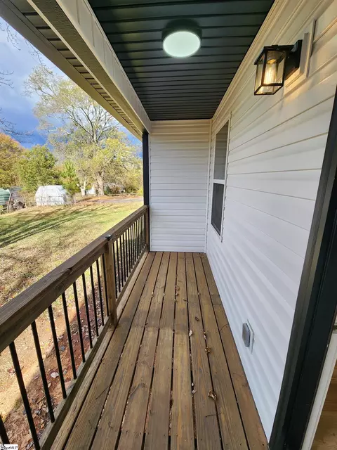 307 Barton St, Easley, SC 29640 photo 17