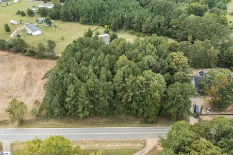 1175 Goodjoin Rd, Campobello, SC 29322 photo 2
