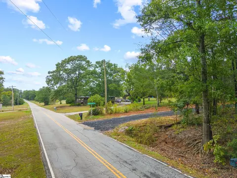 311 Mcwhorter Rd, Easley, SC 29642 photo 20
