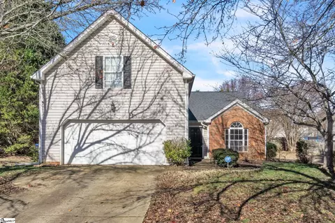 4 Pepper Harrow Ct, Greenville, SC 29607