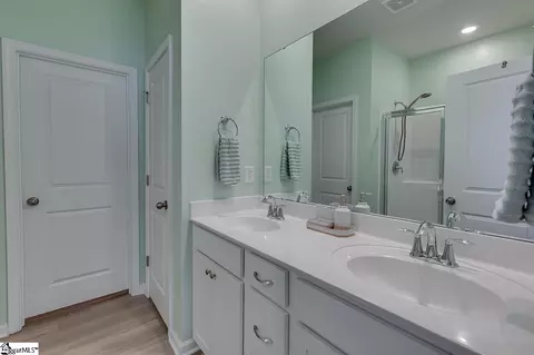 5 Table Mountain Trl, Greer, SC 29651 photo 13