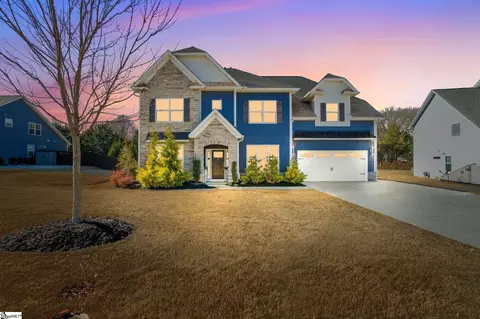 9 Lakeway Pl, Simpsonville, SC 29681