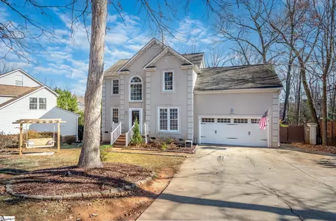 10 Angel Wing Ct, Taylors, SC 29687