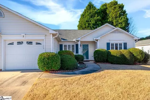 5 Sunbriar Dr, Greenville, SC 29615