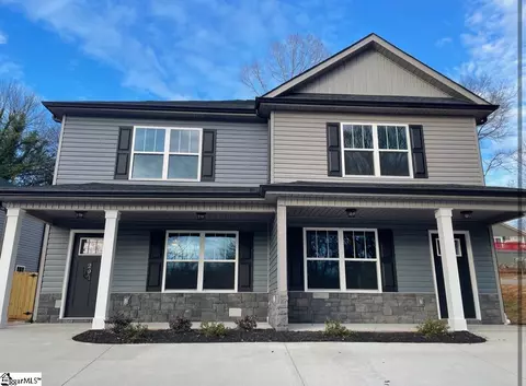 204 Old Bleachery Rd, Greenville, SC 29609