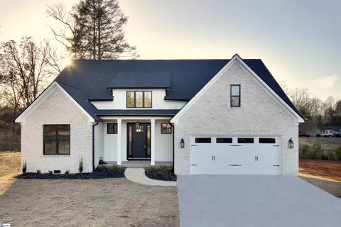 191 Pleasant Retreat Rd, Travelers Rest, SC 29690