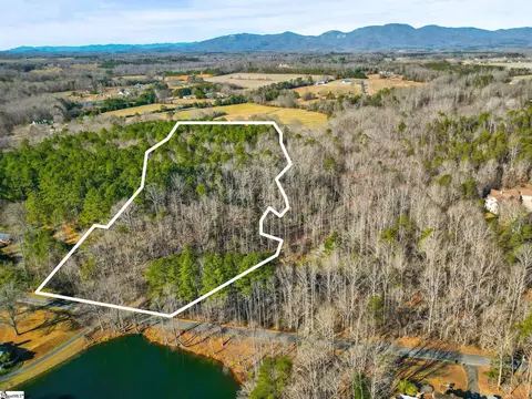 1214 Motlow Creek Rd, Campobello, SC 29322