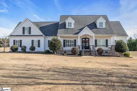 3521 Pelzer Hwy, Easley, SC 29642