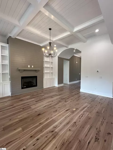 Living - 80 Eagle Rock Rd, Landrum, SC 29356 photo 1 of 1