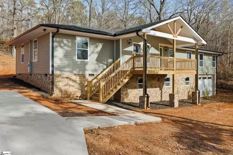 2012 Edwards Lake Rd, Greer, SC 29651 photo 2