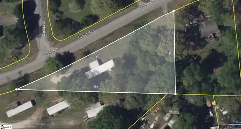 109 Sunset Dr, Greenville, SC 29611