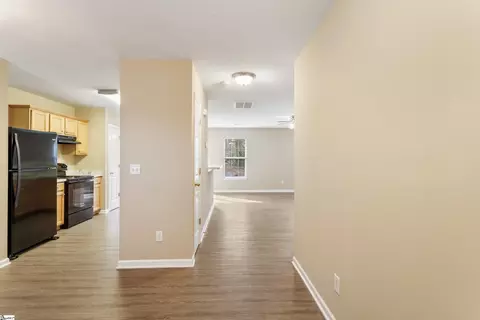 9 Fritzsimons Ct, Greer, SC 29651 photo 6