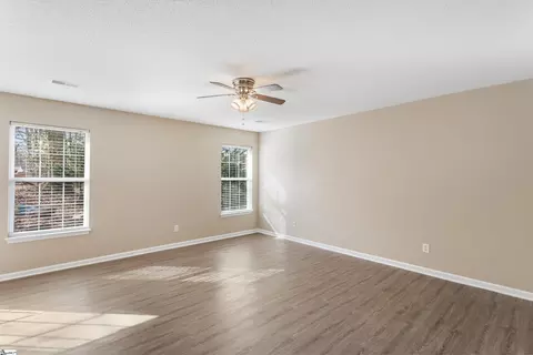 9 Fritzsimons Ct, Greer, SC 29651 photo 16