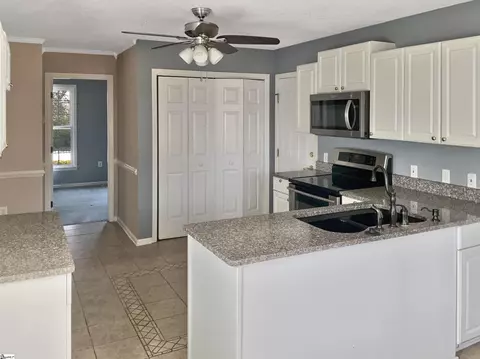 1116 Devenger Rd, Greer, SC 29650 photo 7