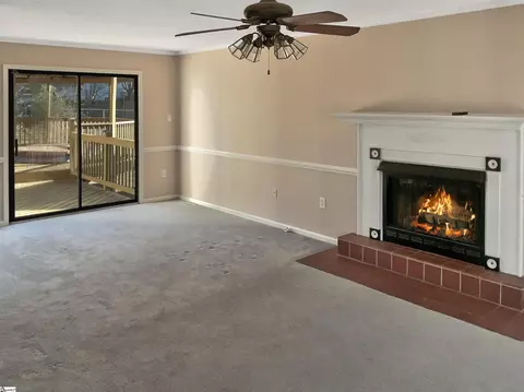 1116 Devenger Rd, Greer, SC 29650 photo 3