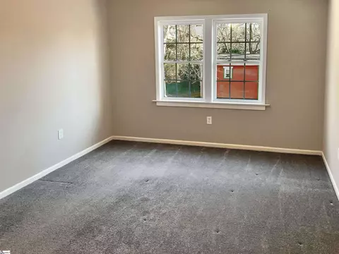 1116 Devenger Rd, Greer, SC 29650 photo 5