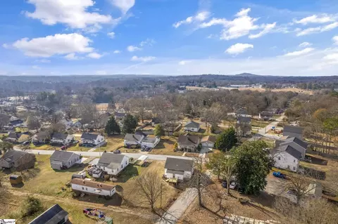 101 S 6th St, Easley, SC 29640 photo 32