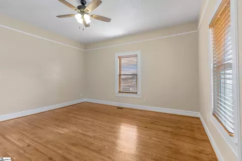 101 S 6th St, Easley, SC 29640 photo 10
