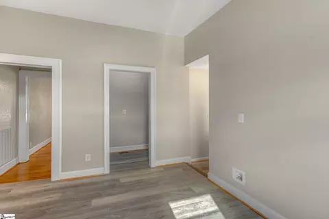 101 S 6th St, Easley, SC 29640 photo 17