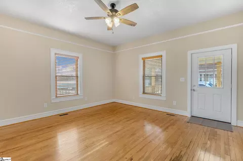 101 S 6th St, Easley, SC 29640 photo 9