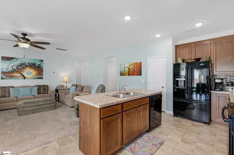 708 Granite Dr, Easley, SC 29642 photo 7