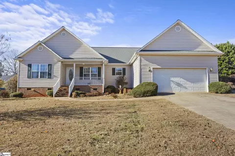 6 Brooke Lee Cir, Taylors, SC 29687