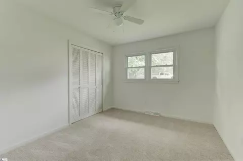 Bedroom - 460 Bishop Dr, Mauldin, SC 29662 photo 3 of 4
