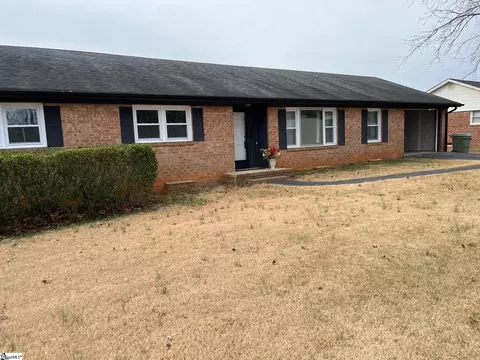 Exterior - 460 Bishop Dr, Mauldin, SC 29662 photo 8 of 8